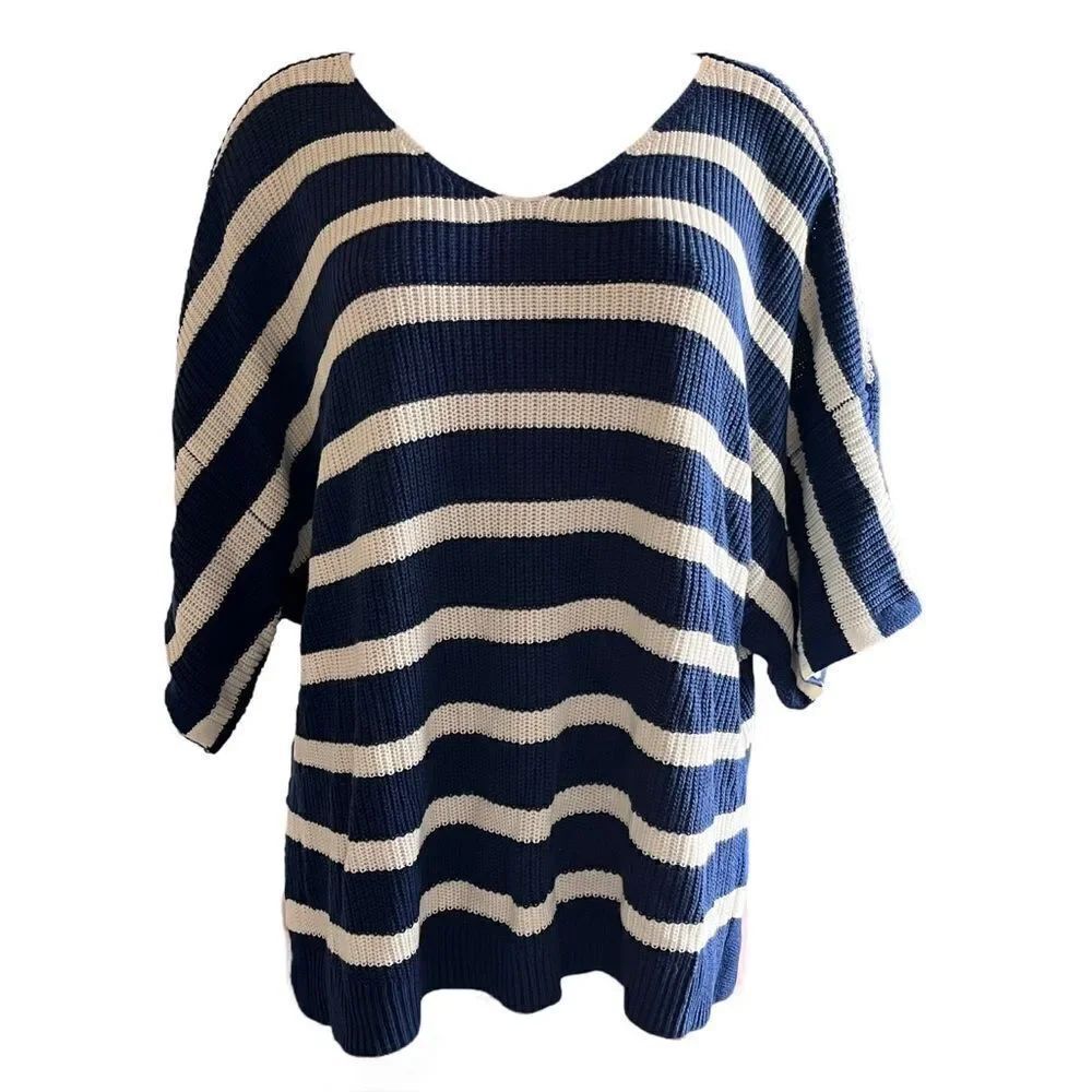 Girl With Curves Oversized Tunic Sweater
